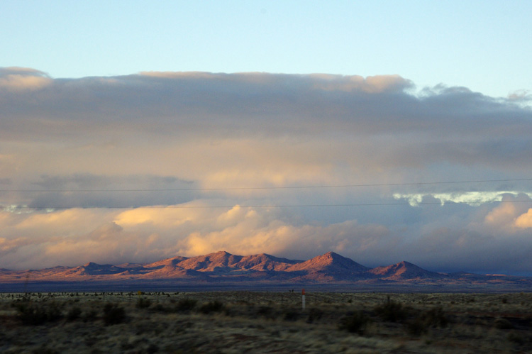 More mountains on the way to Tucson that make me think of Gene Autrey