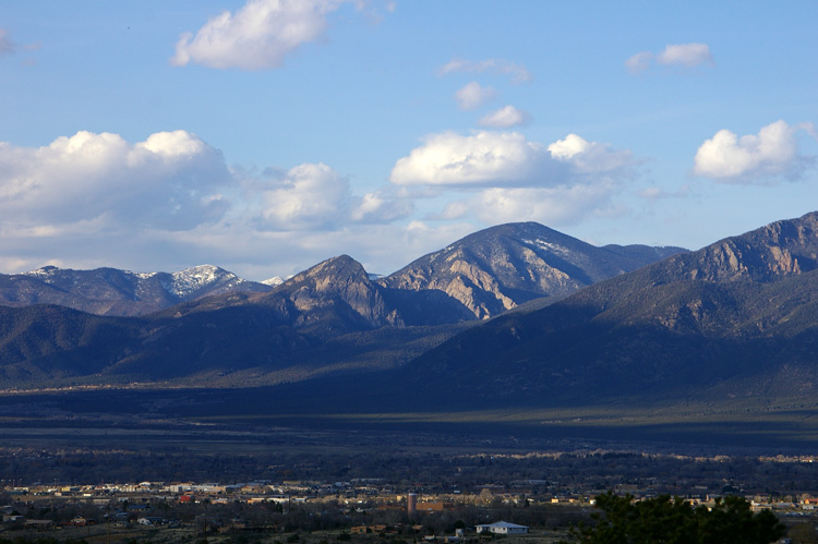 El Salto as seen from Llano Quemado