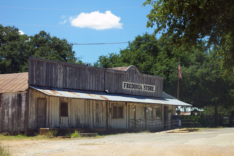 Store and post office in Fredonia, Texas